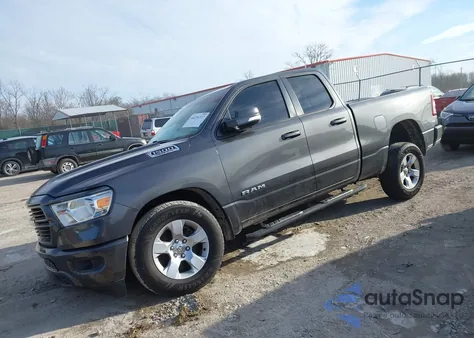 2020 Ram 1500 Big Horn 4X4 6'4 Box z USA, uszkodzony, nr VIN 1C6SRFBT3LN196751